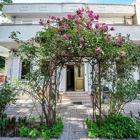 Ideal Accommodation Unirii Square 부쿠레슈티 외부 사진