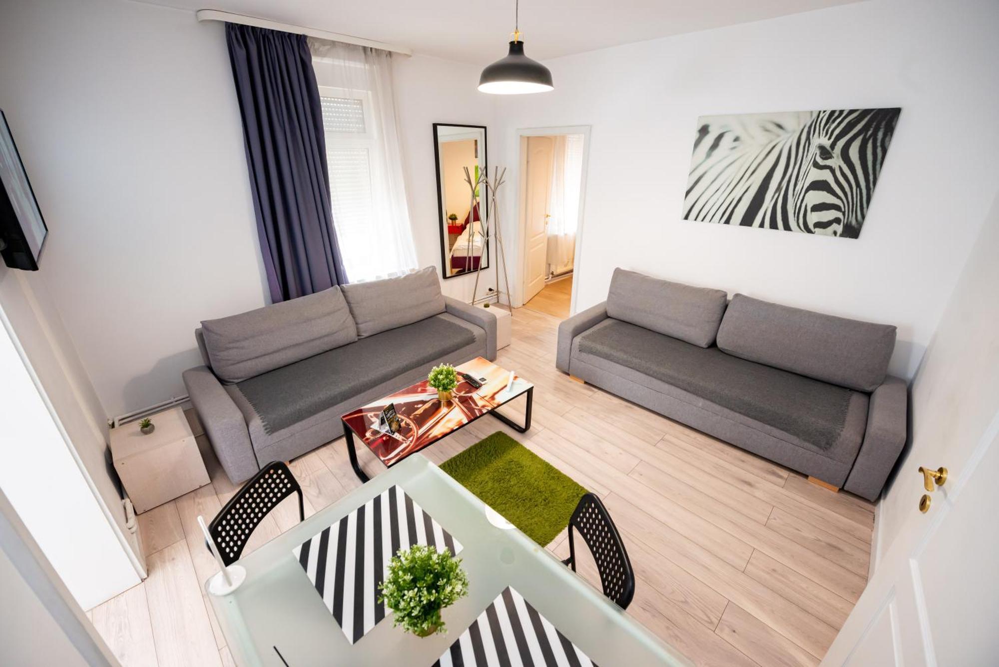 Ideal Accommodation Unirii Square 부쿠레슈티 외부 사진