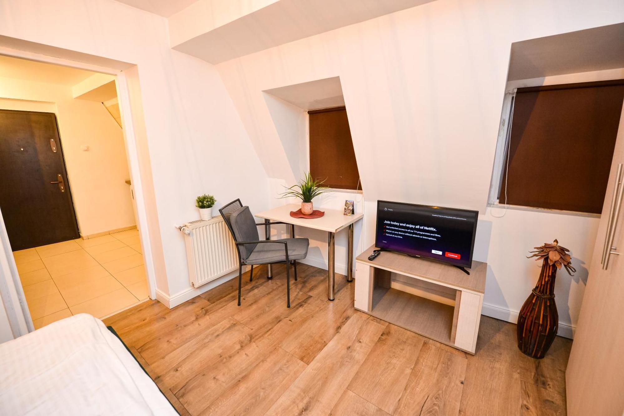 Ideal Accommodation Unirii Square 부쿠레슈티 외부 사진
